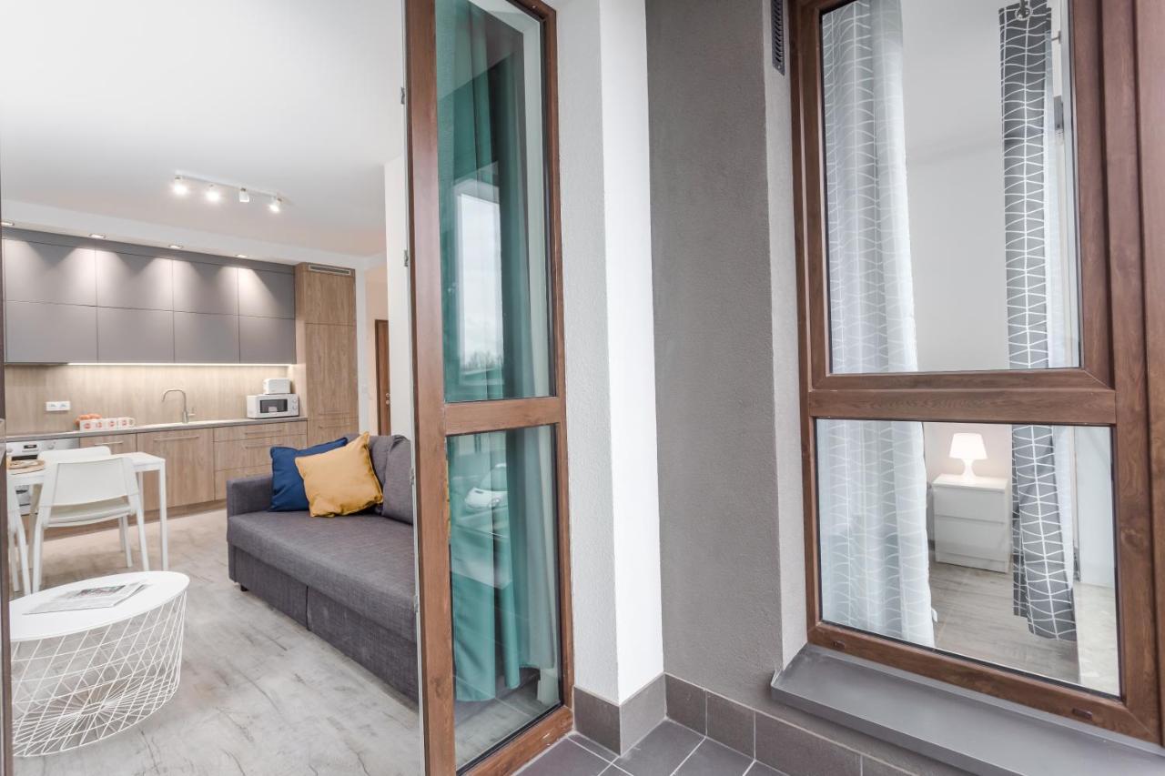 Chill Airport Ursynow Apartment